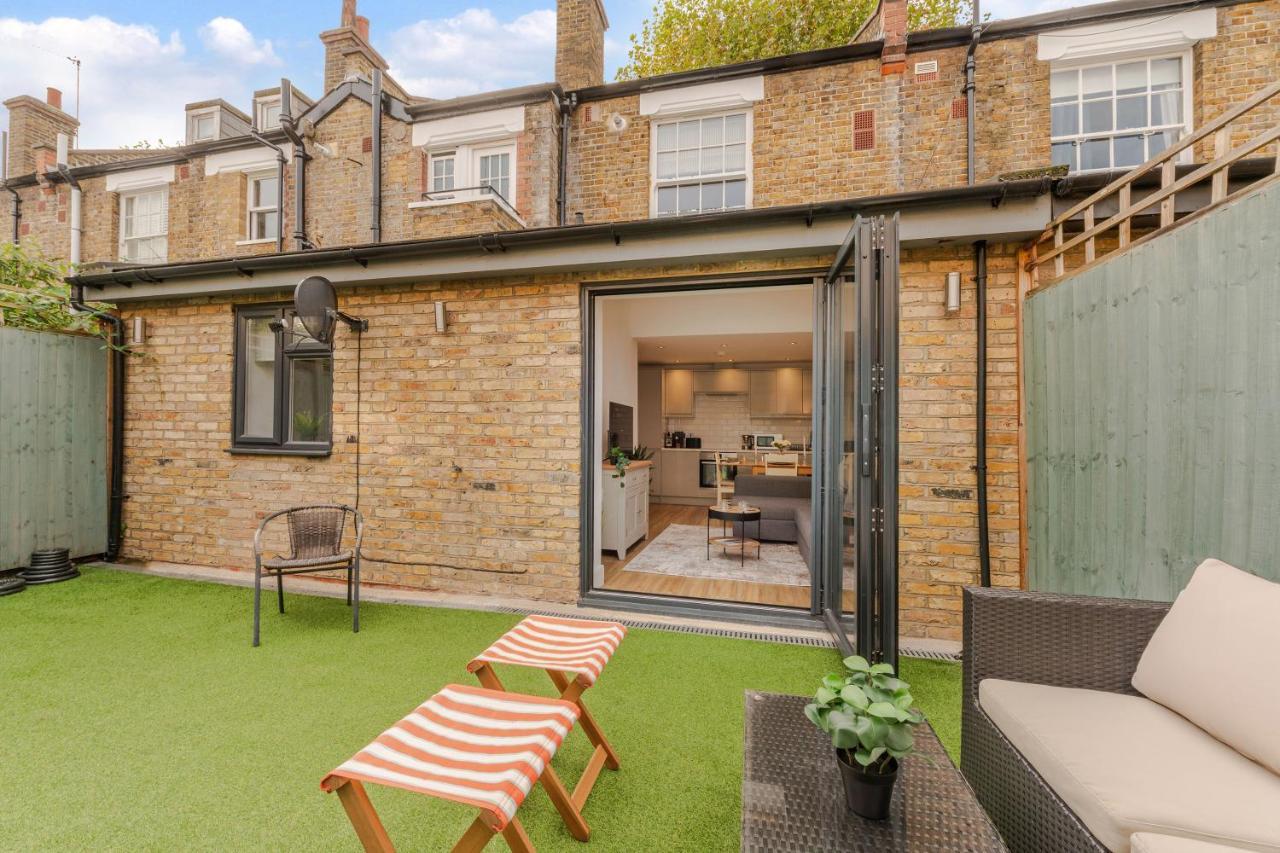 Three-Bedroom Bliss In London Town Exterior photo